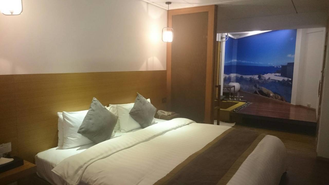 Hotel Double One Тайпей Екстериор снимка