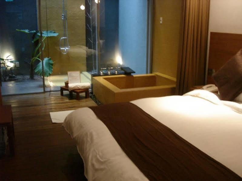 Hotel Double One Тайпей Екстериор снимка